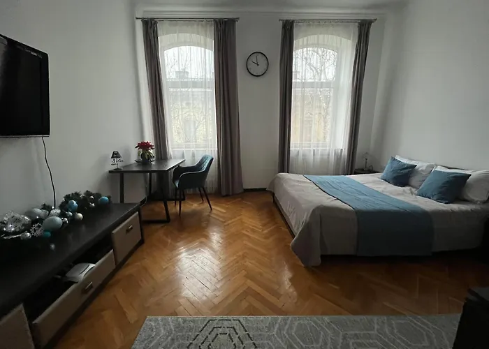 Wonderful Near The Old アパート